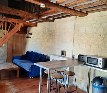 Mondeville House | Le Delax