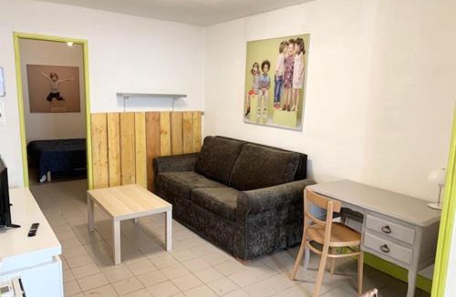 Champvert Apartment | LE DEPOT studio du petit port