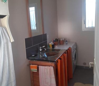 Malons-et-Elze House | Le devezou Malons et Elze