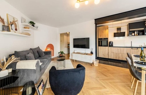 Dobree-Bon Port Apartment | Le Dobrée - Centre - Charm & Comfort - 4p - 55m2