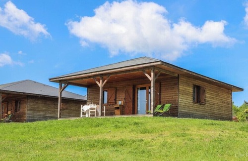 Meyrignac-l'Eglise Ski Chalet | Le Dom des Monédières Ch 3P6H