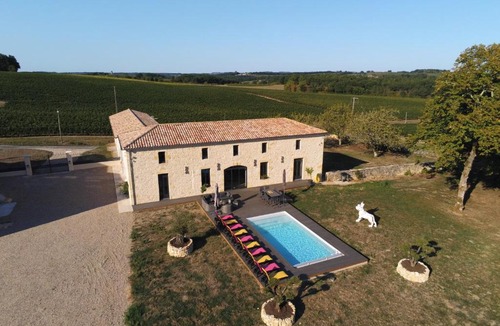 Saint-Quentin-de-Caplong House | Le domaine Reine Sully