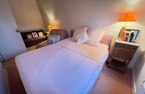 Saint-Vincent-du-Boulay House | Le domaine des amours