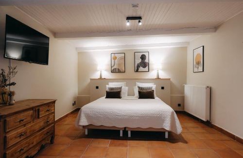 Saint-Elix-le-Chateau Bed & Breakfast | Le Domaine des Marcoujans