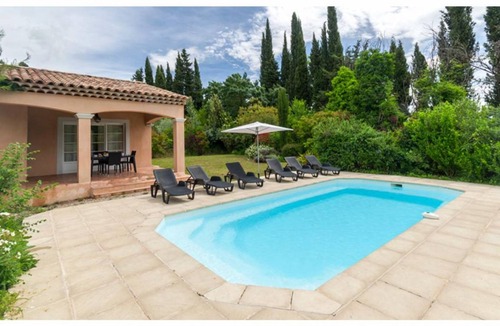 Rexburg Villa | Le Domaine de Camiole M4D8