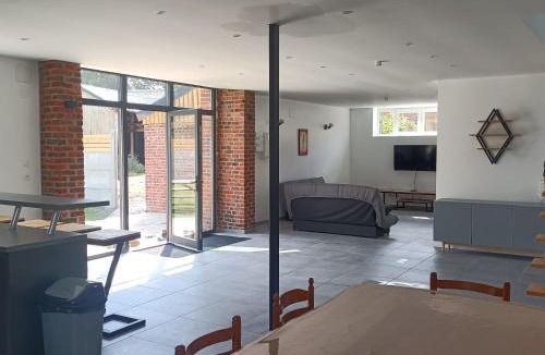 Englefontaine House | Le domaine de l'Ebenne