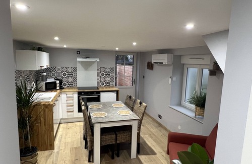 Venoy Resort | Le Domaine de la Clarté