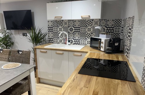 Venoy Resort | Le Domaine de la Clarté