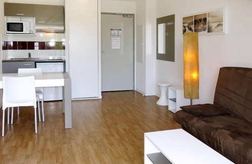 Auberville Apartment | Le Domaine de la Corniche by Interhome