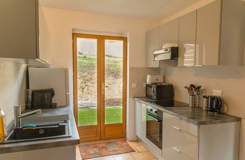 Saint-Desir House | Le Domaine de la Désirée Séjours, Fêtes, Séminaires Piscine, Tennis 45+ Couch