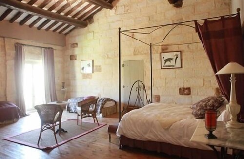 Saint-Gilles House | Le Domaine de la Fosse