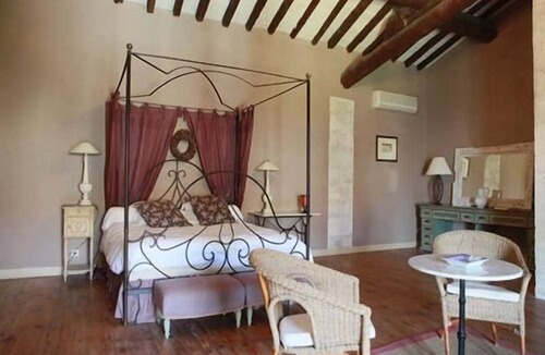 Saint-Gilles House | Le Domaine de la Fosse