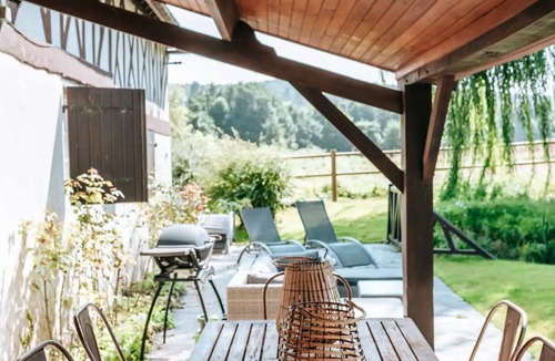 Pennedepie House | Le Domaine de la Source