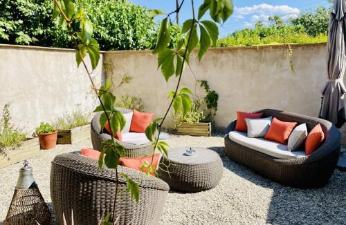 Servies-en-Val House | Le Domaine de La Tuilerie - Gite de charme en bord de riviere avec piscine