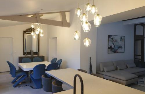 Carignan-de-Bordeaux House | Le Domaine de Peyvideau