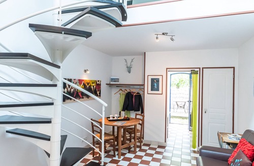 Bouffere House | Le Domaine des Écoliers
