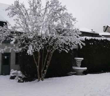 Cierp-Gaud Bed & Breakfast | Le domaine des 3 marmottes Chambres d' hôtes