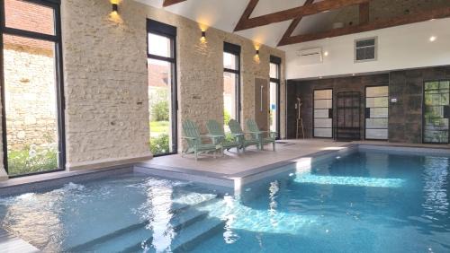 Verneuil-sur-Indre House | Le Domaine des Cyclamens