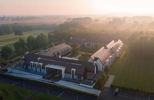Presles Hotel | Le Domaine des Vanneaux Golf & Spa L'Isle Adam - MGallery Collection