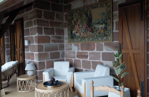 Allassac House | Le Domaine des Vignes Blanches