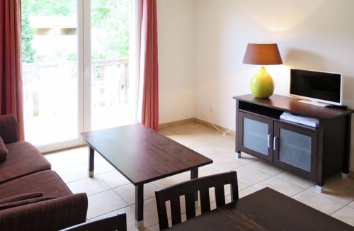 Barbaste Apartment | Le Domaine du Golf d'Albret by Interhome