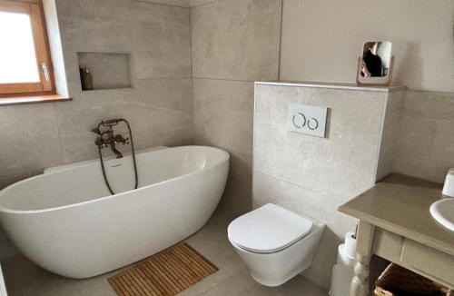 Romans Bed & Breakfast | Le Domaine du Pin