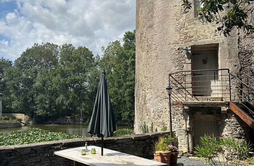 Saint-Hilaire-de-Loulay House | Le Donjon at Chateau de la Preuille