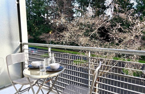 Les Longs Champs Apartment | Le Donzelot - Renovated apartment with terrace