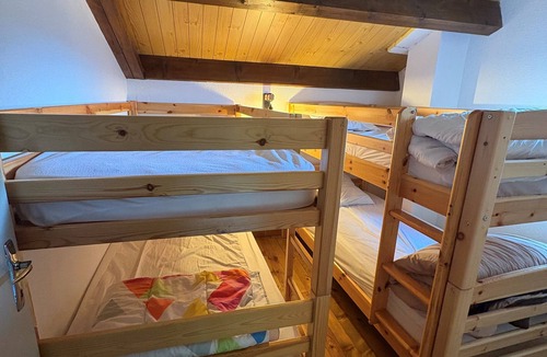 Saint-Pierre-dels-Forcats Ski Chalet | Le duplex du Cambre
