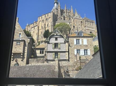 Le Mont-Saint-Michel Hotel | Le Duguesclin