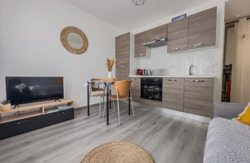 Quartier des Eaux-Claires Apartment | Le Dunant - Rocade - Tram