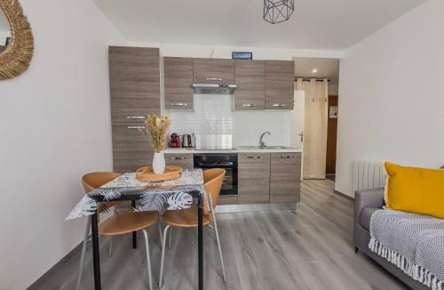 Quartier des Eaux-Claires Apartment | Le Dunant - Rocade - Tram