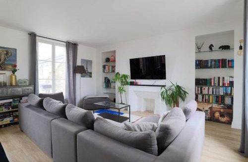 Saint-Leu Apartment | Le Dupleix - Centre Parking 15 min de la Gare