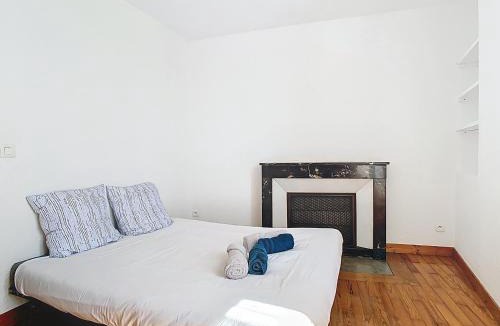 Voiron Apartment | Le Duplex, 65m2, hyper-centre, 2 chambres, 6 pers
