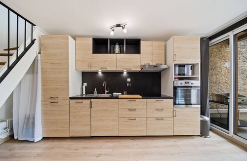 Savigny-les-Beaune House | Le Duplex, apartment overlooking the park