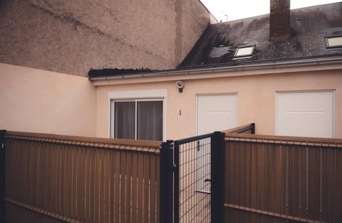 La Fuye-Velpeau Apartment | Le Duplex "baudelaire"