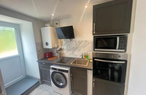 Saint-Martin-du-Tertre House | Le Duplex Balnéo Maison climatisée