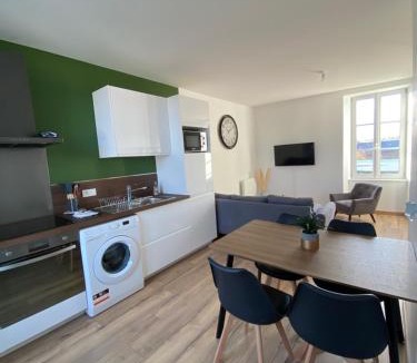 Bressuire Apartment | Le Duplex Tout Confort