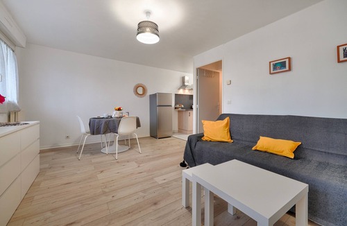 Savigny-le-Temple Apartment | Le Easy Cosy - Joli Studio à 25min de Paris