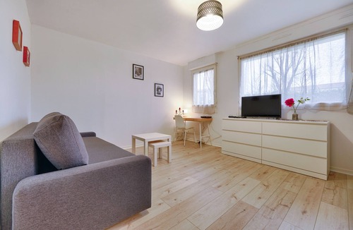 Savigny-le-Temple Apartment | Le Easy Cosy - Joli Studio à 25min de Paris