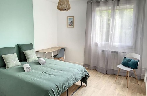 Royallieu Village Apartment | Le Edouard