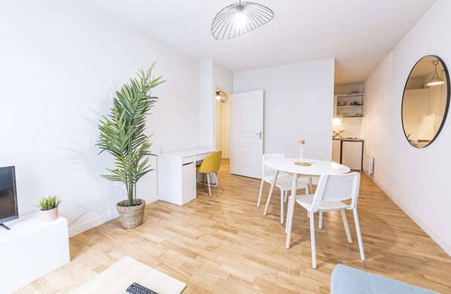 Laval Apartment | Le Emile - Appartement proche gare