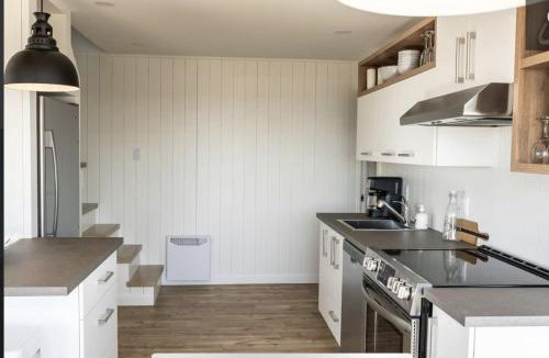 Riviere Du Loup Ski Chalet | Le Fanal - Near Marina - River View