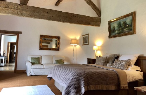 Auvillar Bed & Breakfast | Le Farat