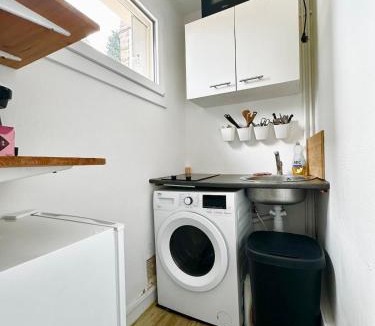 Coteaux Ouest Apartment | Le Fatio - Studio Terrace - WiFi - 2 people