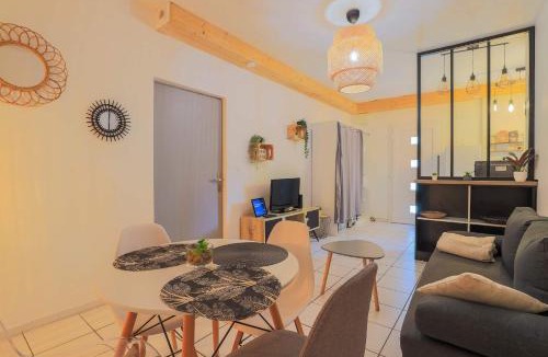 Amiens Apartment | Le Faubourg - Terrasse Centre Equipee