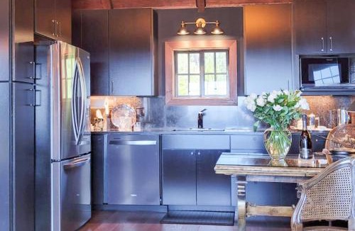 Fort Bragg House | Le Faux