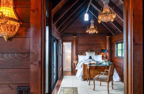 Fort Bragg House | Le Faux