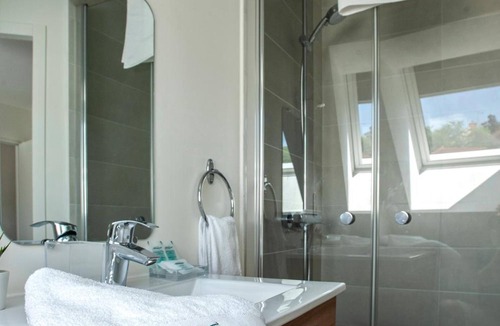 Creuzier-le-Neuf Bed & Breakfast | Le Feneau