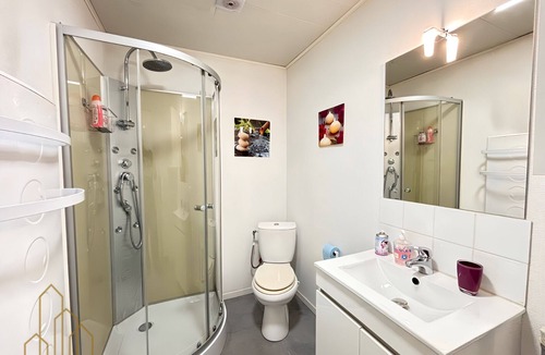 Roanne Apartment | Le Ferdinand I - Cosy and Central